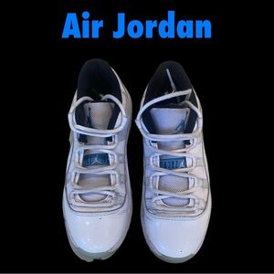 Boys Nike Air Jordan 11 Retro Low PS Legend Blue Youth 2